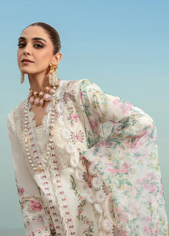 Saira Shakira